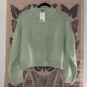cropped mock neck sweater !!